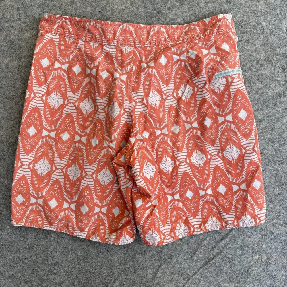 Patagonia Minimalist Wavefarer Board Shorts Mens 31 Orange Geometric Surf‎ Swim